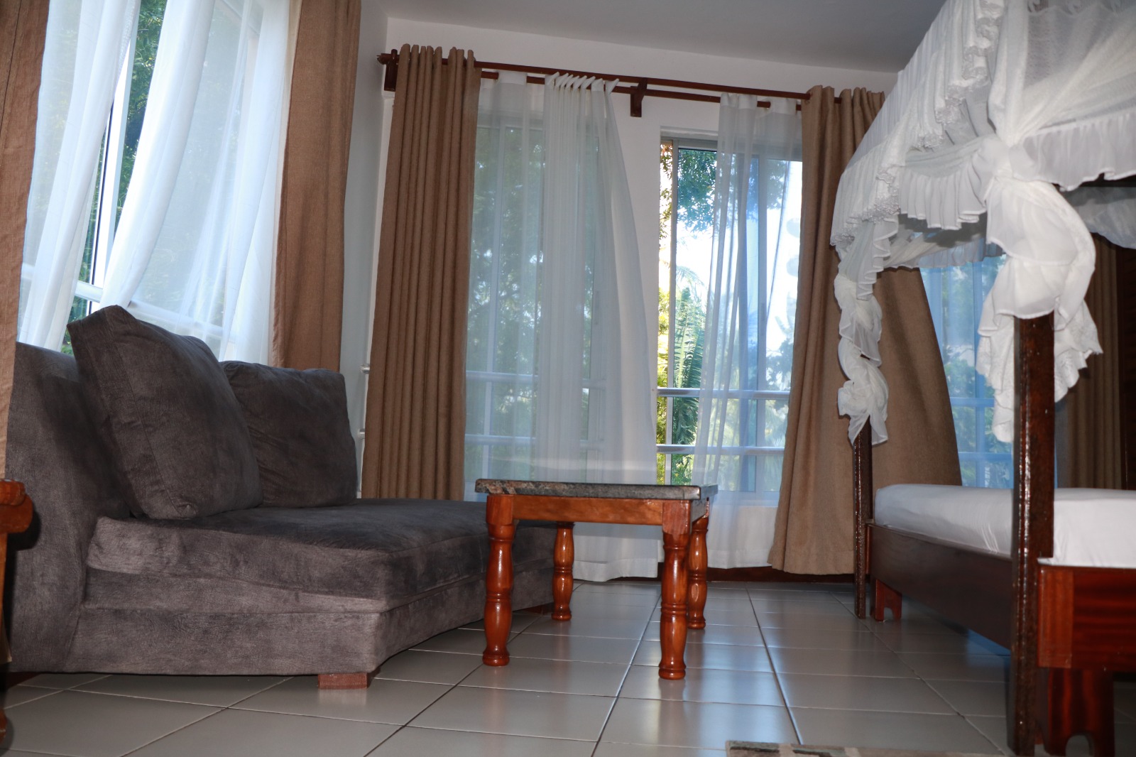 Two-bedroom with Ocean View Near Nyali Mombasa. Affordable furnished Apartment for vacation in Mombasa | Zuru Life Africa