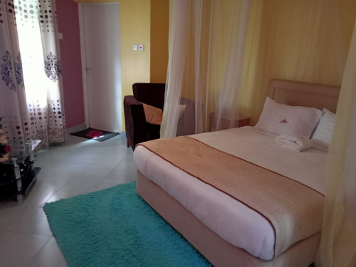 beautiful and spacious rooms available. Affordable furnished Bed & breakfast for vacation in Kisii | Zuru Life Africa